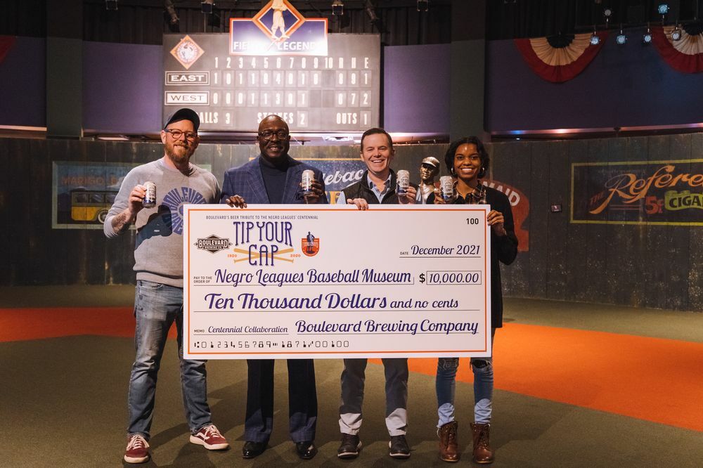 Boulevard Donates $10,000 Dollars to the Negro Leagues Baseball Museum